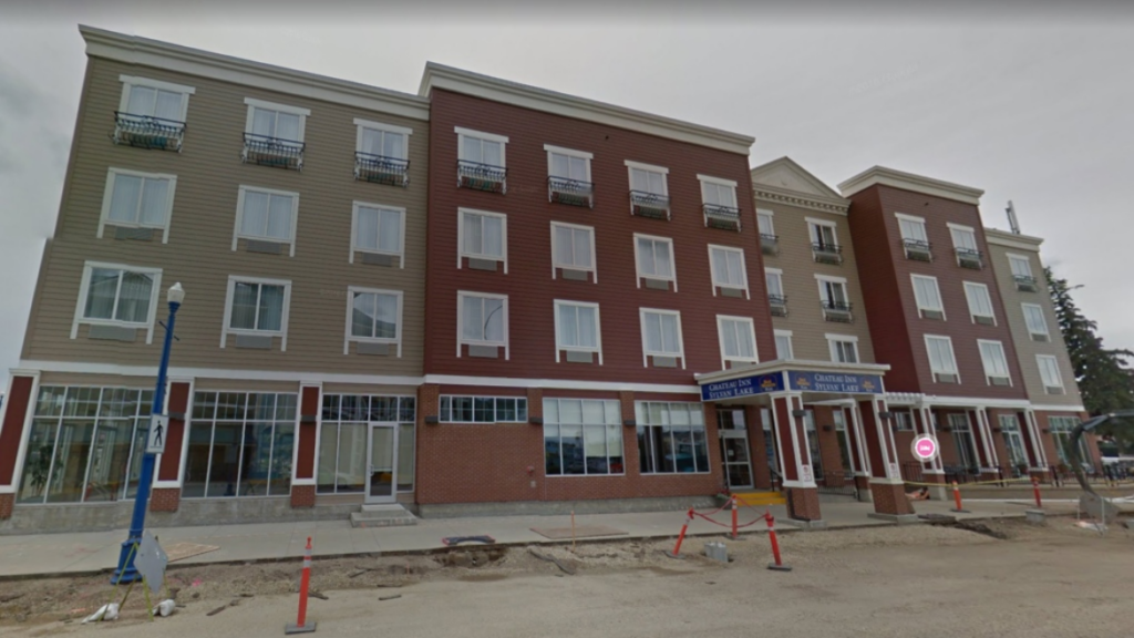 2 Children found dead in Sylvan Lake hotel room - MissingPeople.ca