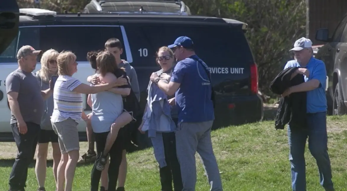 Missing Sault Ste. Marie Girl Ruby Kerr found alive, reunited with family