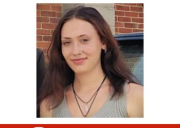 Photo of missing girl Ava, age 15, from Smiths Falls, Ontario.