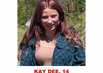 Photo of missing girl Kay Dee, 14, from Kitchener, Ontario