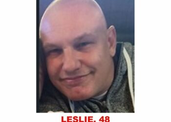 Photo of missing person Leslie, 48, from Toronto, Ontario
