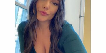 Photo of missing woman Sara Carlson, 27, from North Kentville, Nova Scotia