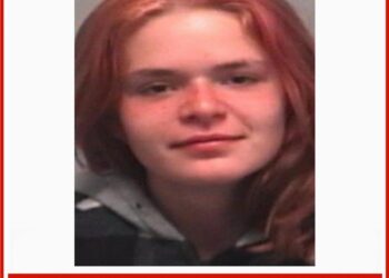 Photo of missing girl Aliya, 15, from Timmins, Ontario.
