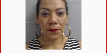 Photo of missing woman Deeandrea Jackson, age 35, from Sarnia, Ontario