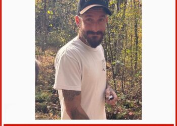 Photo of missing man Christopher, 31, from Brockville, Ontario.
