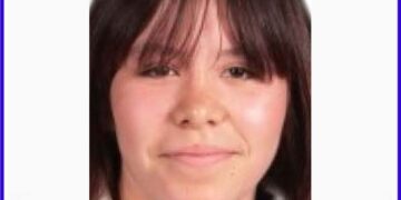 Photo of missing girl Annalise Chinn, age 17, from Sioux Falls, South Dakota