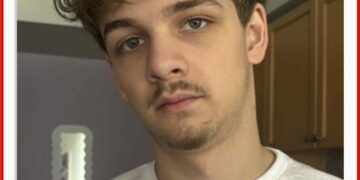 Photo of missing teen Landen Roy, age 16, from Orillia, Ontario.