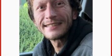 Photo of missing person Dustin, age 30, from Toronto, Ontario.