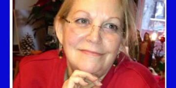 Photo of missing senior Julia Head, age 70, long blonde/gray hair, green eyes, from South Bend, Indiana.