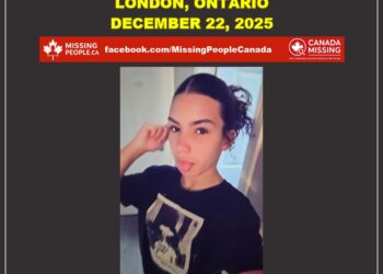 Photo of missing female teen Nigea Aves, age 17, from London, Ontario.